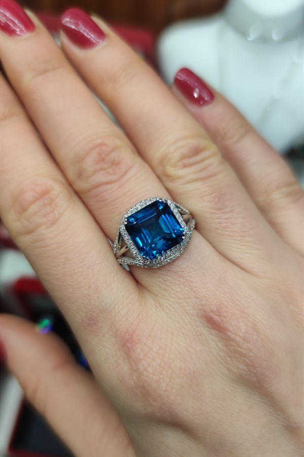 Mozanite ve Topaz taşlı gümüş yüzük