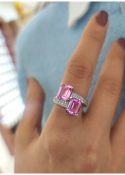 Pembe safir ve Mozanite taşlı gümüş yüzük